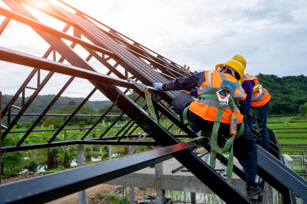Best Commercial Roofing Services  in Geneva, WA